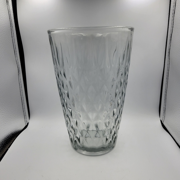 Large Clear Crystal Glass Diamond Pattern Vase - Picture 1 of 5